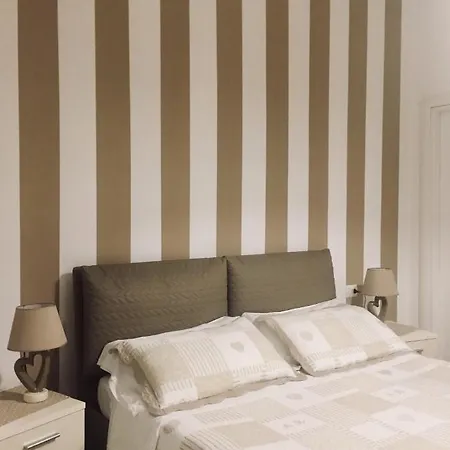 E - Rent And Le Nel Corso - Adults Only 2* La Spezia