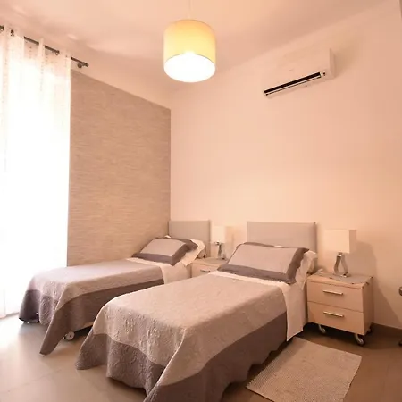 E - Rent And Le Nel Corso - Adults Only Guest house