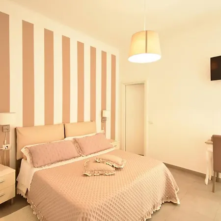 E - Rent And Le Nel Corso - Adults Only 4*