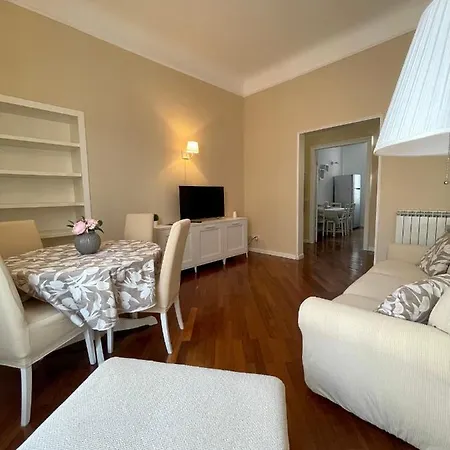 Гостьовий будинок E - Rent And Le Nel Corso - Adults Only 4*