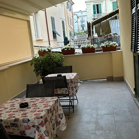 E - Rent And Le Nel Corso - Adults Only Vendégház La Spezia