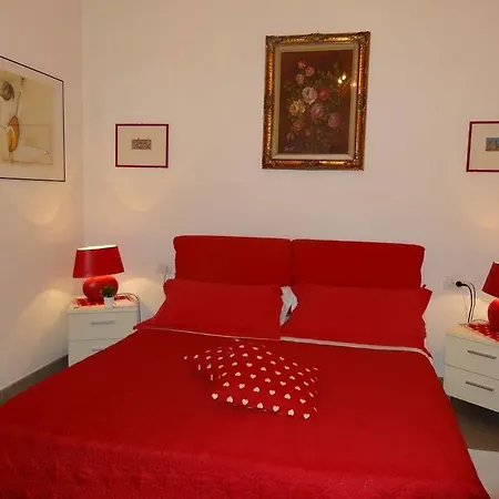 E - Rent And Le Nel Corso - Adults Only