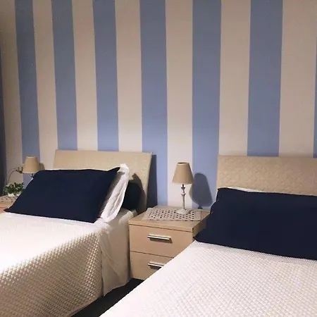 E - Rent And Le Nel Corso - Adults Only 4* Ла-Спеція