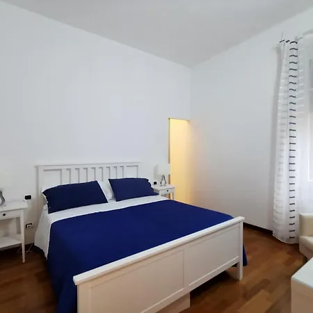 Πανσιόν E - Rent And Le Nel Corso - Adults Only Λα Σπέτσια