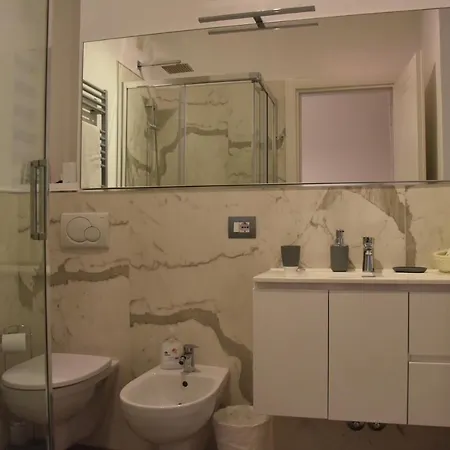 E - Rent And Le Nel Corso - Adults Only Πανσιόν