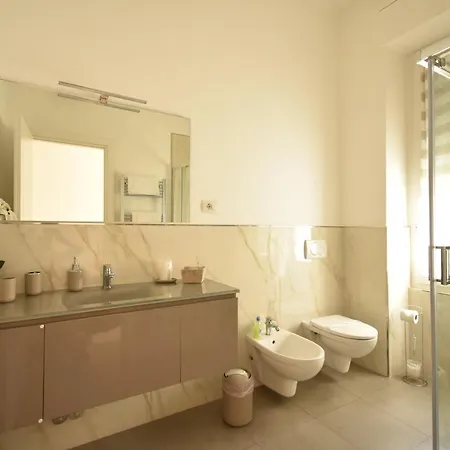 Гостьовий будинок E - Rent And Le Nel Corso - Adults Only