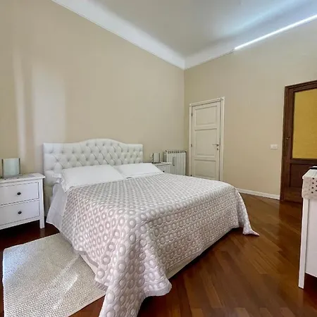 E - Rent And Le Nel Corso - Adults Only Gæstehus La Spezia