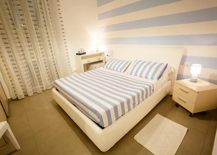 ゲストハウス E - Rent And Le Nel Corso - Adults Only ラ・スペツィア