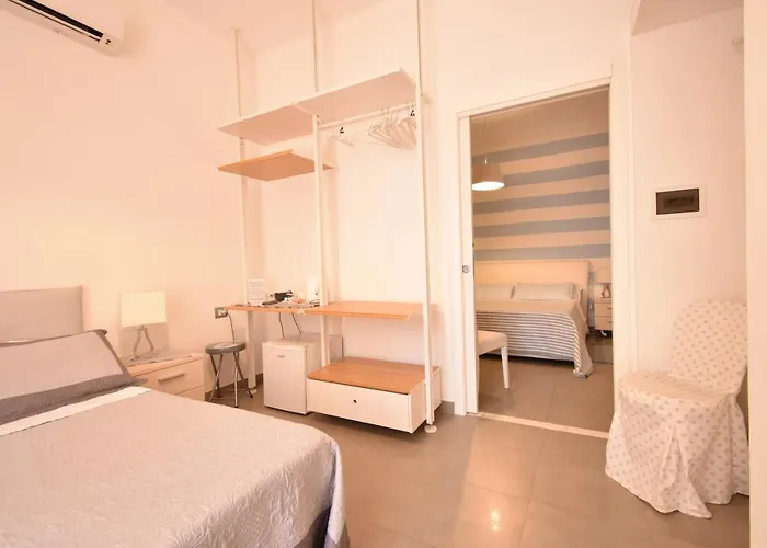E - Rent And Le Nel Corso - Adults Only 4*