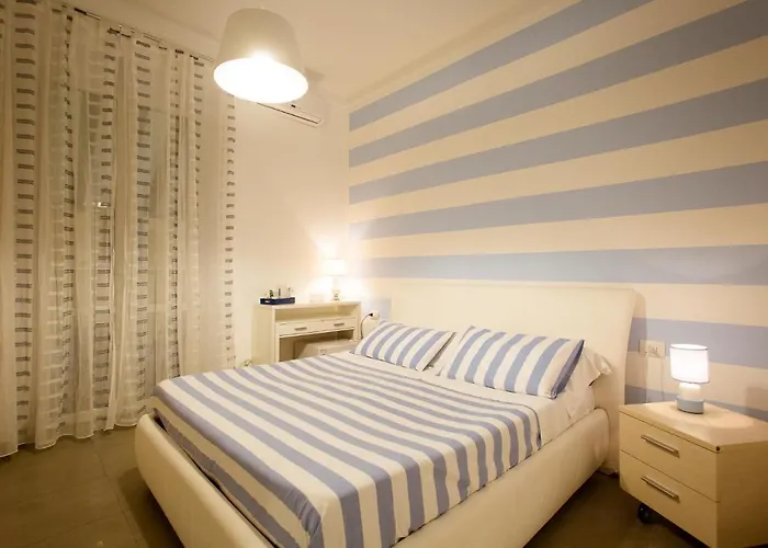 E - Rent And Le Nel Corso - Adults Only ゲストハウス 4*