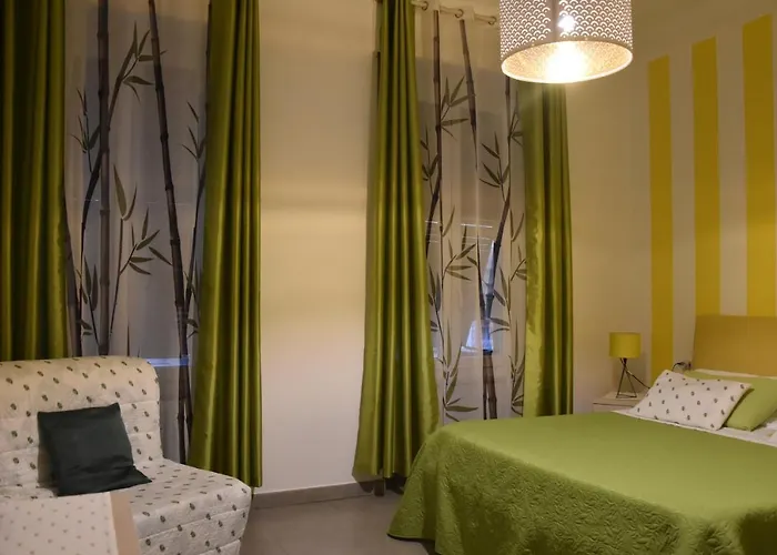 ゲストハウス E - Rent And Le Nel Corso - Adults Only ラ・スペツィア